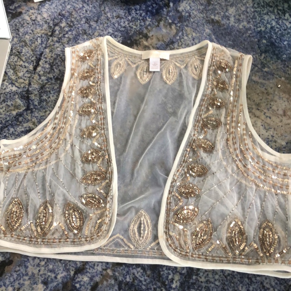 CHICO’S SHEER CREAM SHORT VEST • SILVER & GOLD BEAD DETAIL • sz 1 - Picture 9 of 10